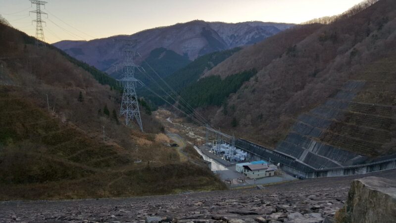 上大須ダムの上からの眺め