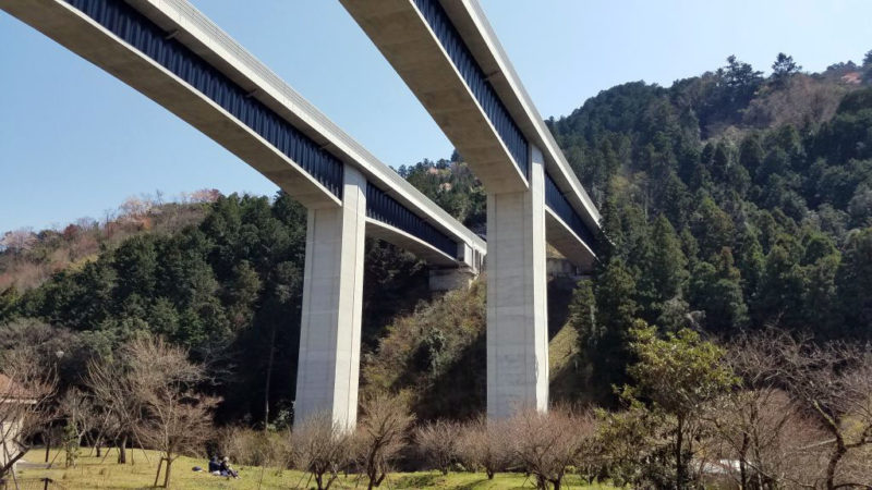 圏央道、高尾山トンネル